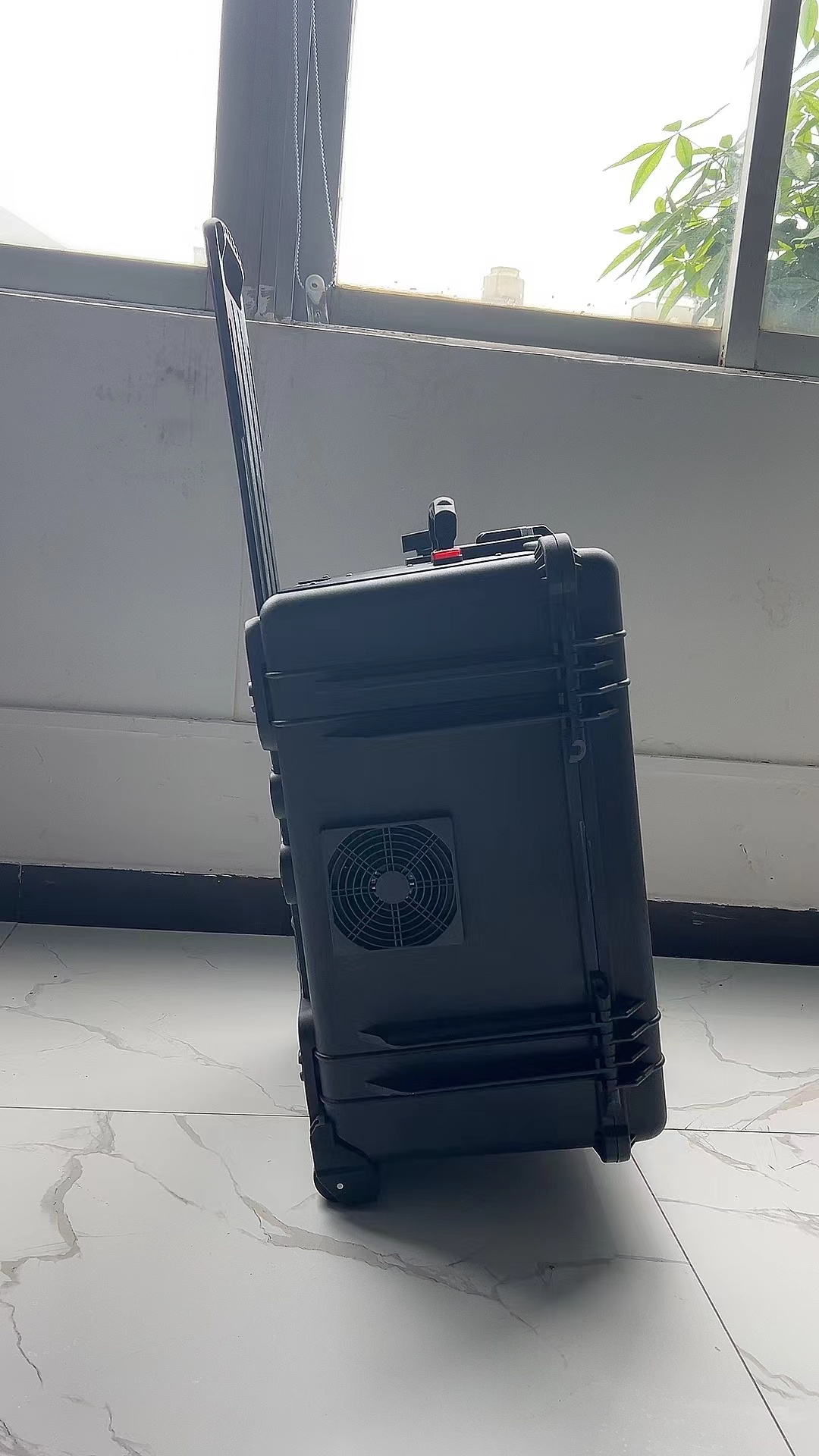 四川手拉箱型移动通信干扰器